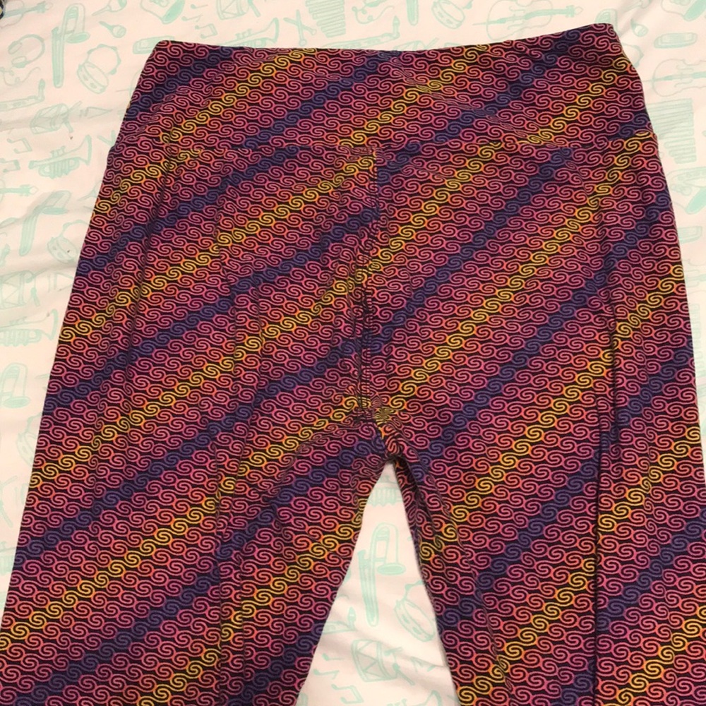 Lula roe leggings